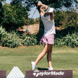 Taylormade-Fitting-DrivingRange-Golfspielerin-1200x383px